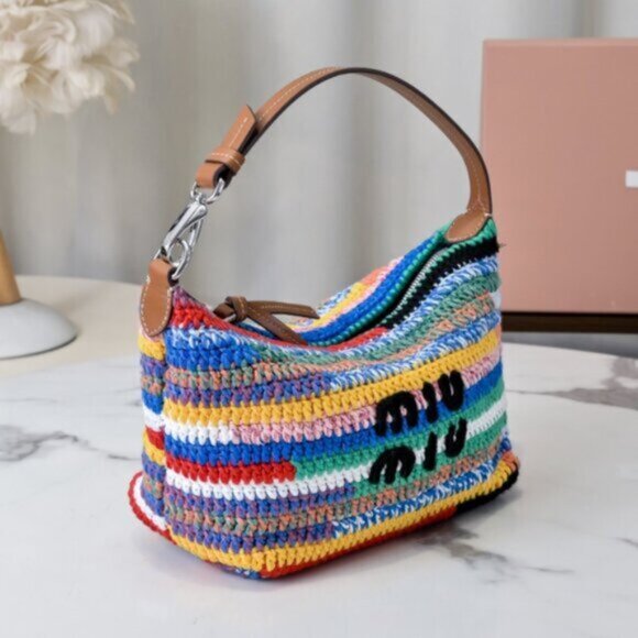 🌴🌴Miu Miu Crochet Rainbow Pouch - Picture 2 of 4